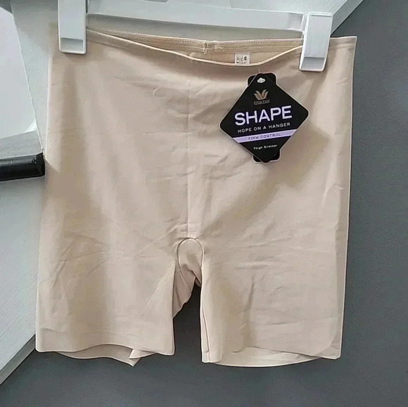 Wacoal Women's Thigh Slimmer Beige Briefs 806165 Mid Length Size 2X Firm Control - Picture 2 of 4